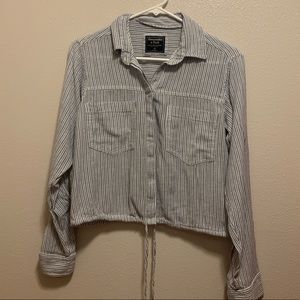 Striped long sleeve crop top with front tie XS